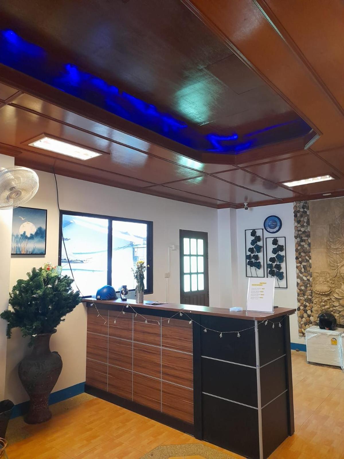 Blue Planet Hotel Patong Buitenkant foto